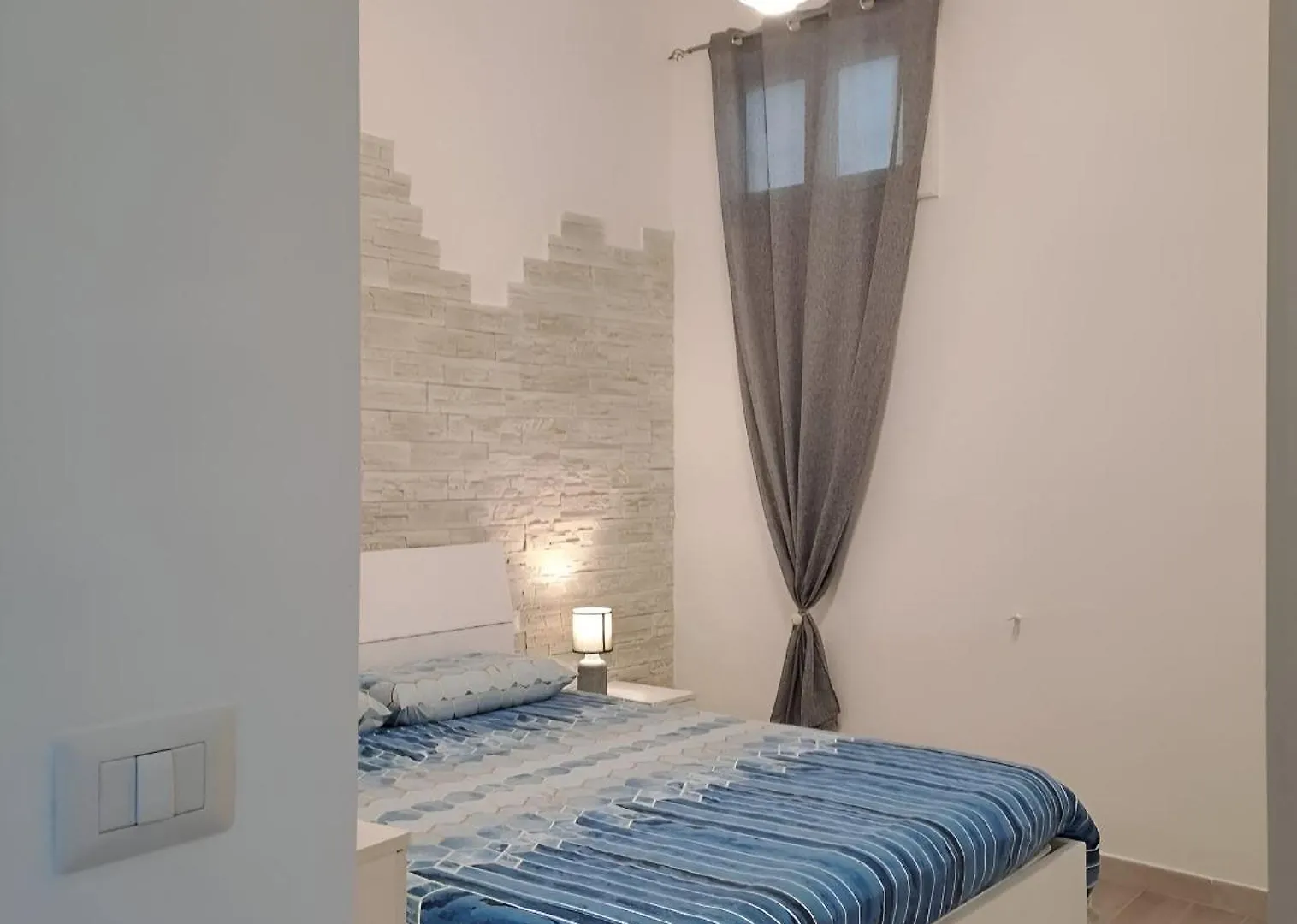 Il Rifugio Del Marinaio Villa Bari 0*,  Italy